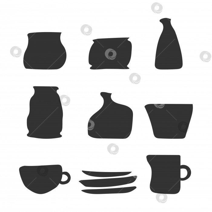 Скачать Векторный набор с изолированными темно-серыми значками керамической посуды ручной работы. Коллекция керамики ручной работы, изготовленной на гончарном круге. Иллюстрация включает в себя вазы, чашку для чая, тарелки, кувшин, кофейник фотосток Ozero