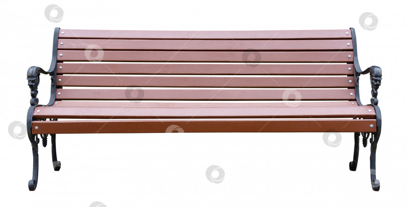 Скачать Коричневая деревянная скамья с декоративными металлическими ножками и подлокотниками, выделяющимися на белом фоне фотосток Ozero