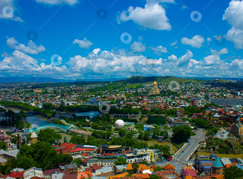 Скачать Панорама города Тбилиси фотосток Ozero