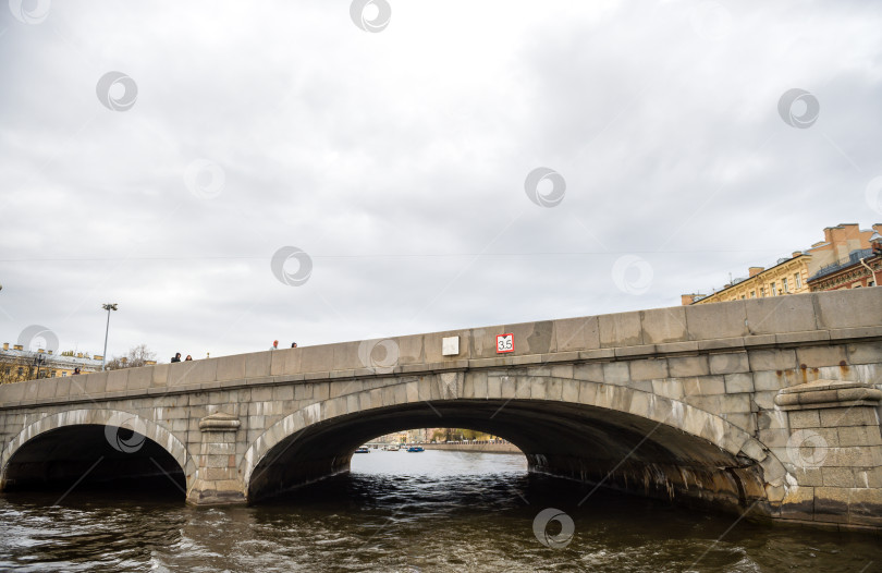 Скачать Санкт-Петербург, Россия, май 2024 года: Мосты через реку Фонтанку в Санкт-Петербурге фотосток Ozero
