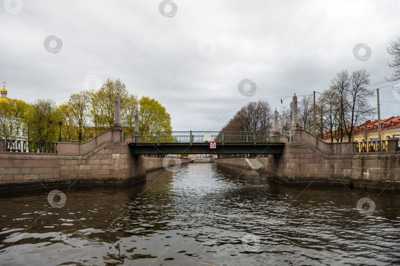 Скачать Санкт-Петербург, Россия, май 2024 года: Мосты через каналы Санкт-Петербурга фотосток Ozero