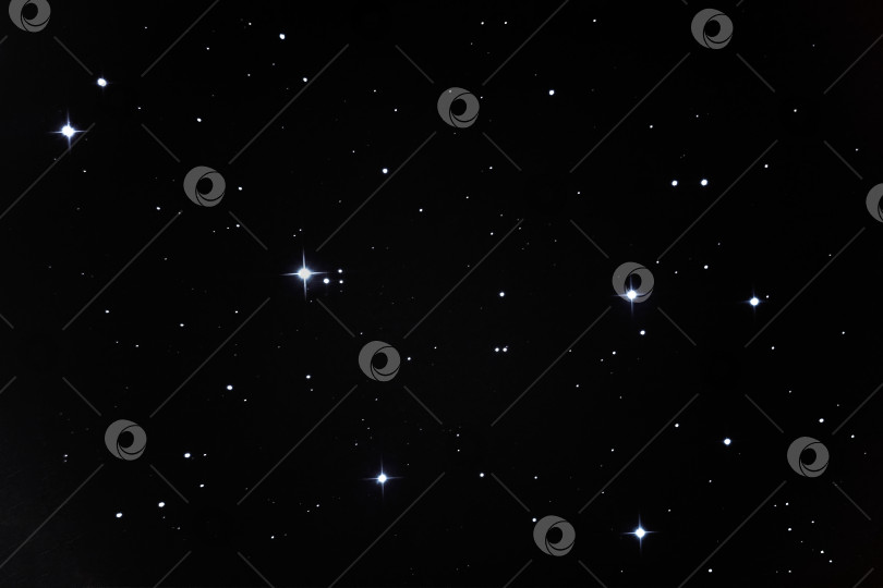 Скачать Звезды на темном небе, созвездие Плеяд (текстура, фон) фотосток Ozero