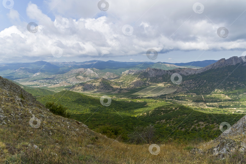 Скачать Панорама Крымских гор. фотосток Ozero