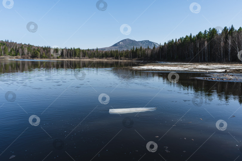 Скачать Последняя льдина фотосток Ozero