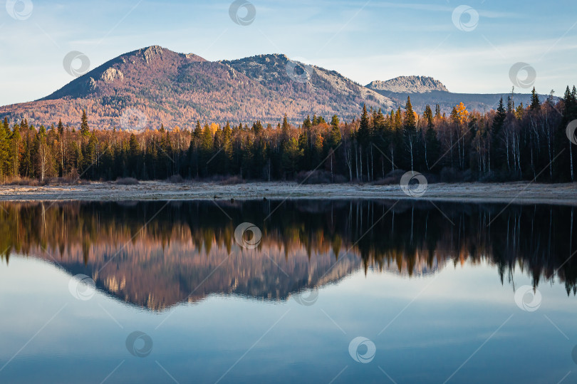 Скачать отражение фотосток Ozero