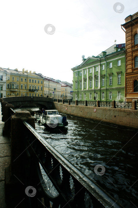 Скачать Вид на Певческий мост фотосток Ozero