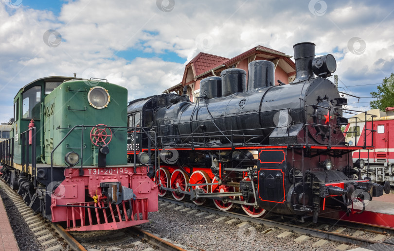Скачать два редких поезда в музее на Рижском вокзале фотосток Ozero