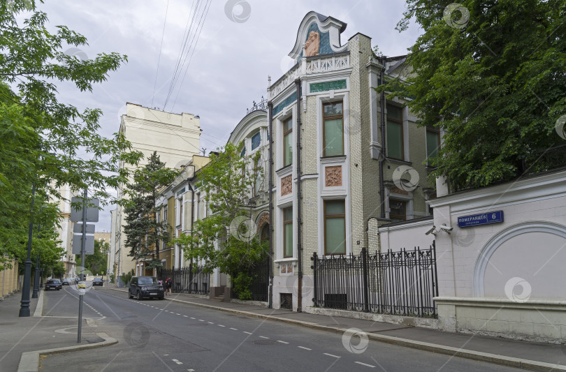 Скачать Особняк построен в стиле модерн. Москва. фотосток Ozero