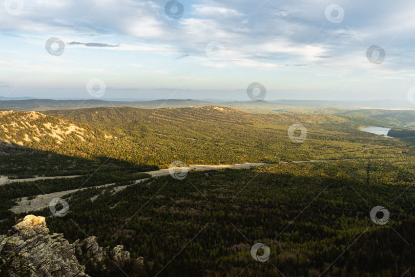 Скачать Каменная река фотосток Ozero