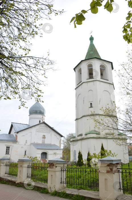 Скачать Великий Новгород, Россия - 13.05.2024: Глава Димитрия Солунского в Великом Новгороде – правительственный форум XIV века (14 века) фотосток Ozero