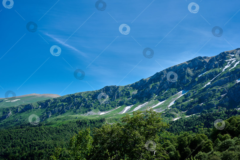 Скачать Гора Пшеха-Су. Адыгея. Краснодарский край фотосток Ozero