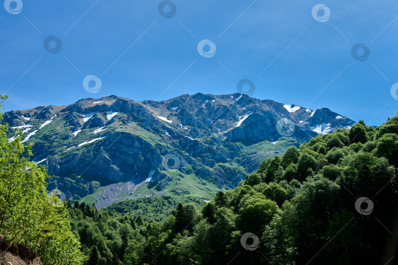 Скачать Гора Пшеха-Су. Адыгея. Краснодарский край фотосток Ozero