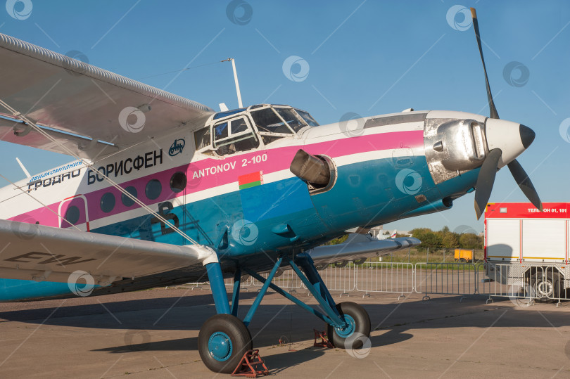 Скачать Одноточечный белороссийский турбовинтовой самометр Ан-2-100 компани "Борисен" (модернизированный Ан-2) борт под номером EW-537CD на авиасалон МАКС-2019 в Жуковском, Россия, Армения фотосток Ozero