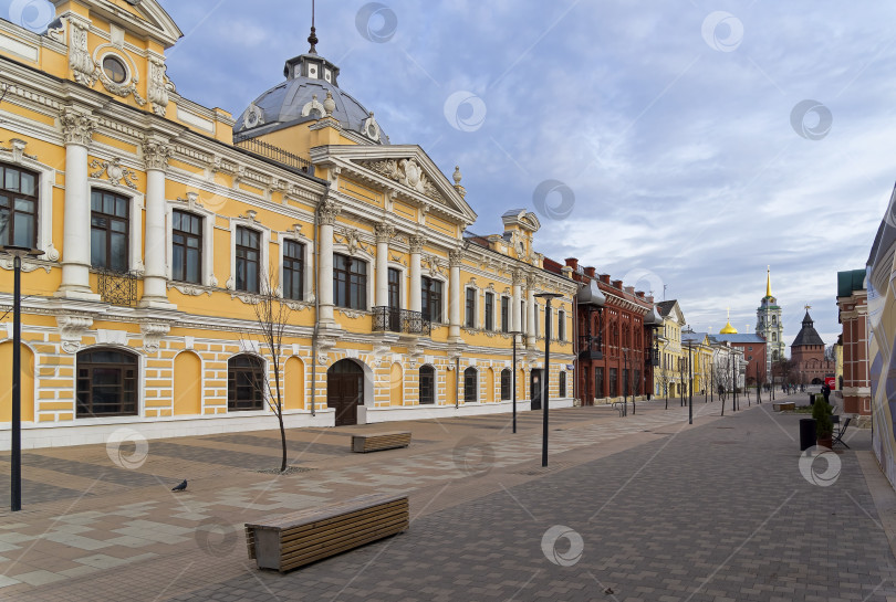 Скачать Пешеходная улица в центре Тулы, Россия фотосток Ozero