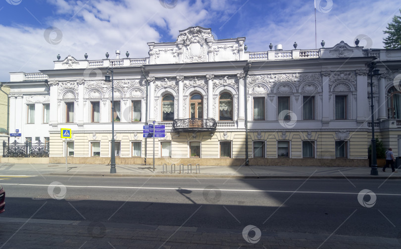 Скачать Старинный особняк в центре Москвы фотосток Ozero