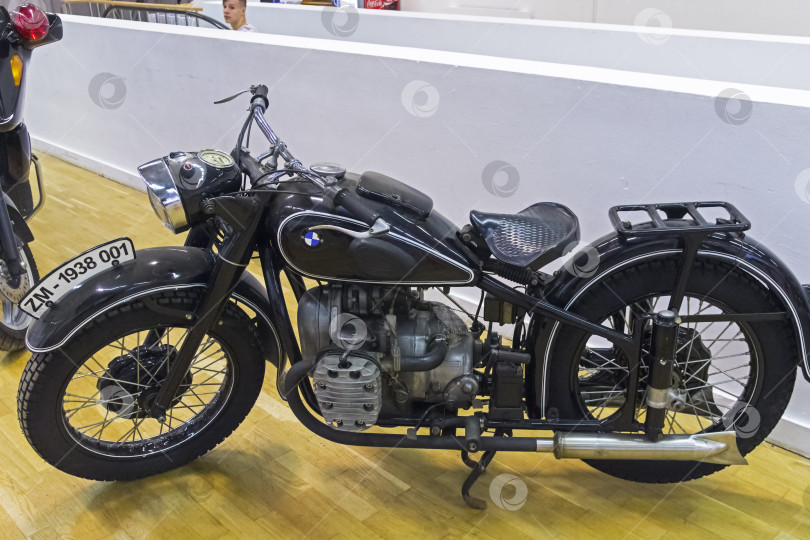 Скачать Мотоцикл BMW R71 (1938 года выпуска) фотосток Ozero