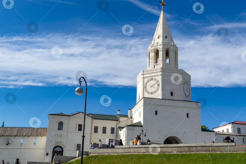 Скачать Часовня Спасская башня Казанский кремль в городе Казань. фотосток Ozero