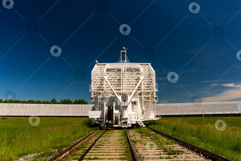 Скачать RATAN-600. Мобильная антенна. Переменный фокус. фотосток Ozero