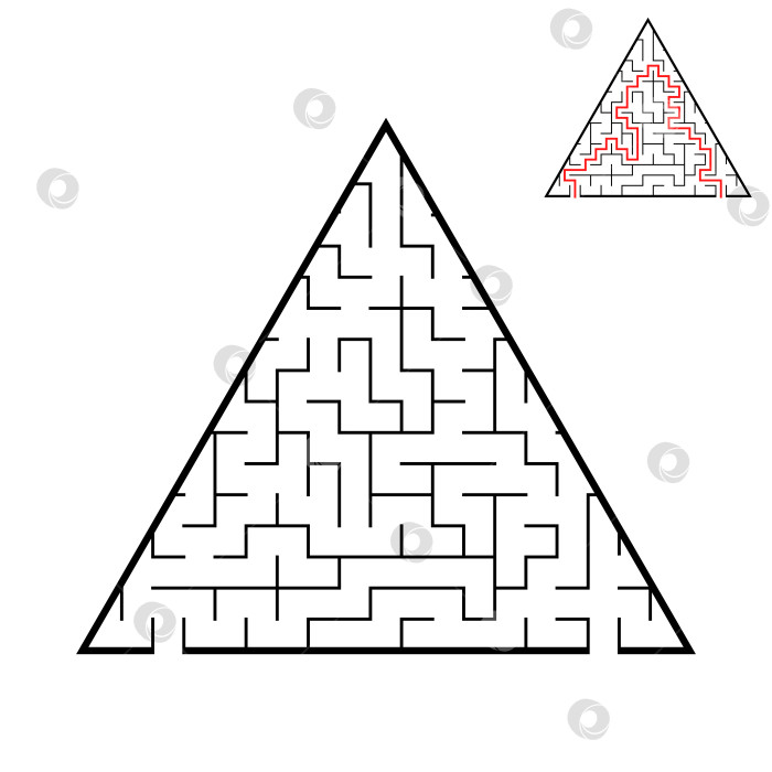 Скачать Абстрактный треугольный лабиринт с входом и выходом. Интересная и полезная игра для детей. Простая плоская векторная иллюстрация, выделенная на белом фоне. С ответом. фотосток Ozero