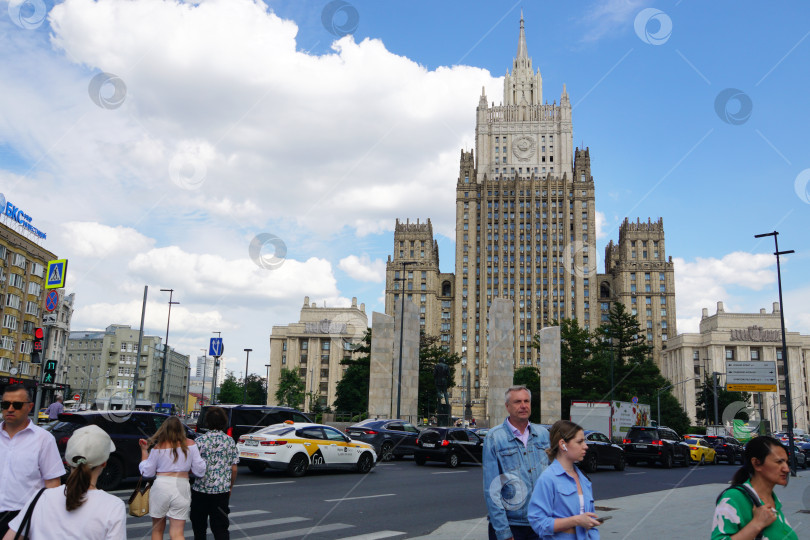 Скачать Здание МИД РФ на Смоленской площади.
10 июля 2024.
Москва, Россия. фотосток Ozero