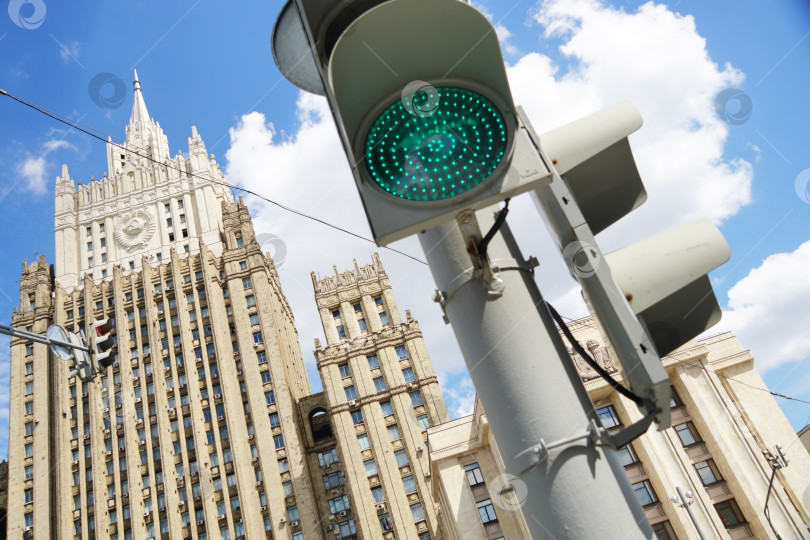 Скачать Здание МИД РФ на Смоленской площади.
10 июля 2024.
Москва, Россия. фотосток Ozero