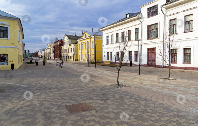 Скачать Пешеходная улица в центре Тулы, Россия фотосток Ozero