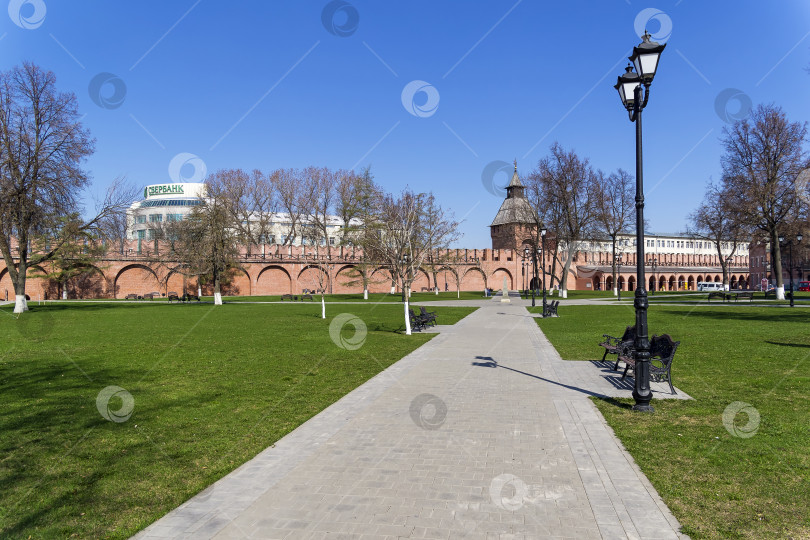 Скачать Внутри стен Тульского кремля, Россия. фотосток Ozero