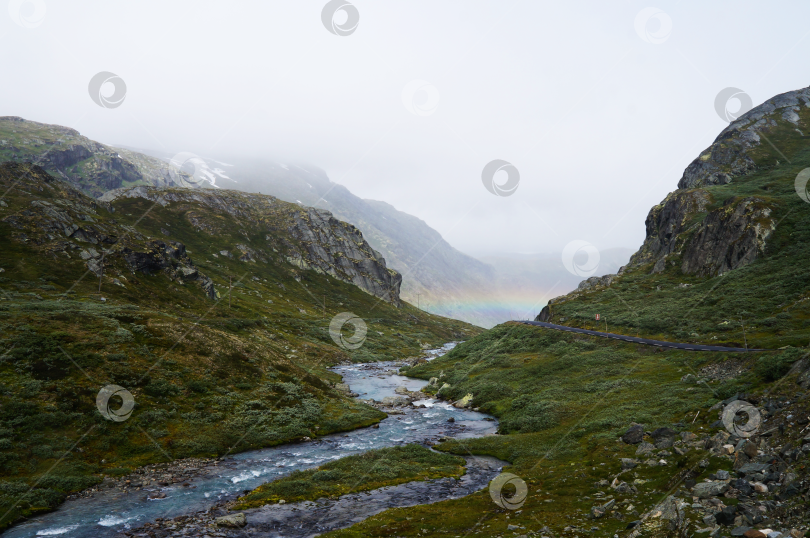 Скачать Панорама реки и радуги фотосток Ozero