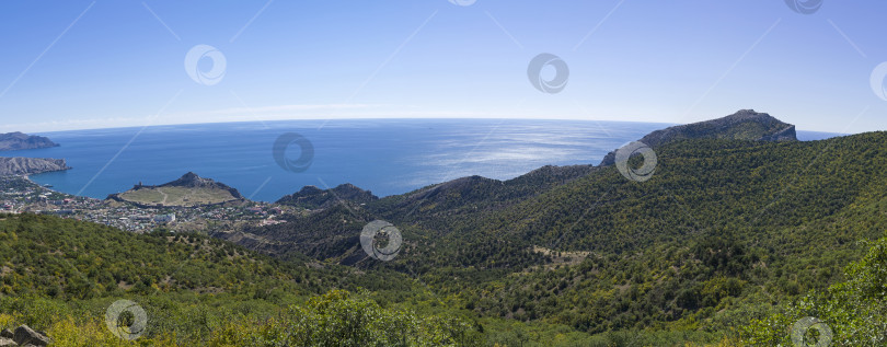 Скачать Панорама Черноморского побережья Крыма. фотосток Ozero