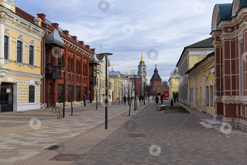 Скачать Пешеходная улица в центре Тулы, Россия фотосток Ozero