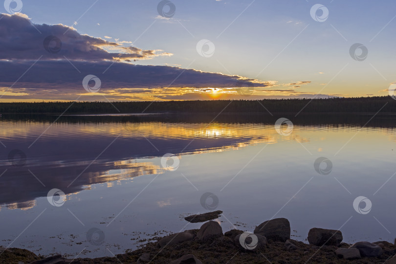 Скачать Вечер на берегу Белого моря. фотосток Ozero