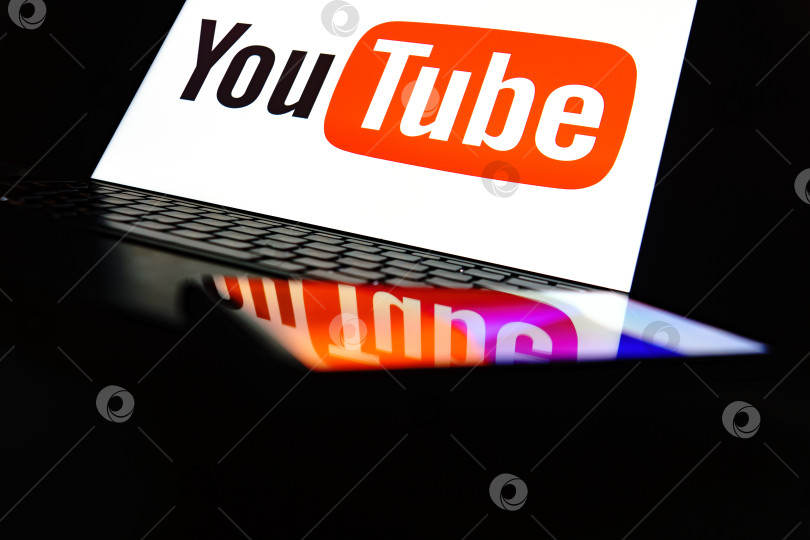 Скачать В России замедлили работу видео-хостинга Youtube.
28 июля 2024.
Москва, Россия. фотосток Ozero