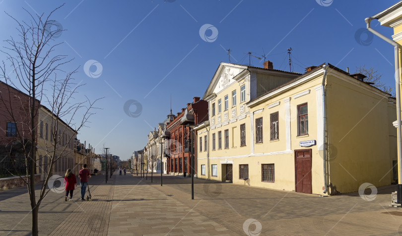 Скачать Пешеходная улица в центре Тулы, Россия фотосток Ozero