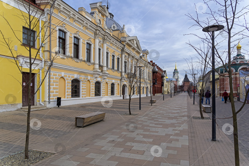 Скачать Пешеходная улица в центре Тулы, Россия фотосток Ozero