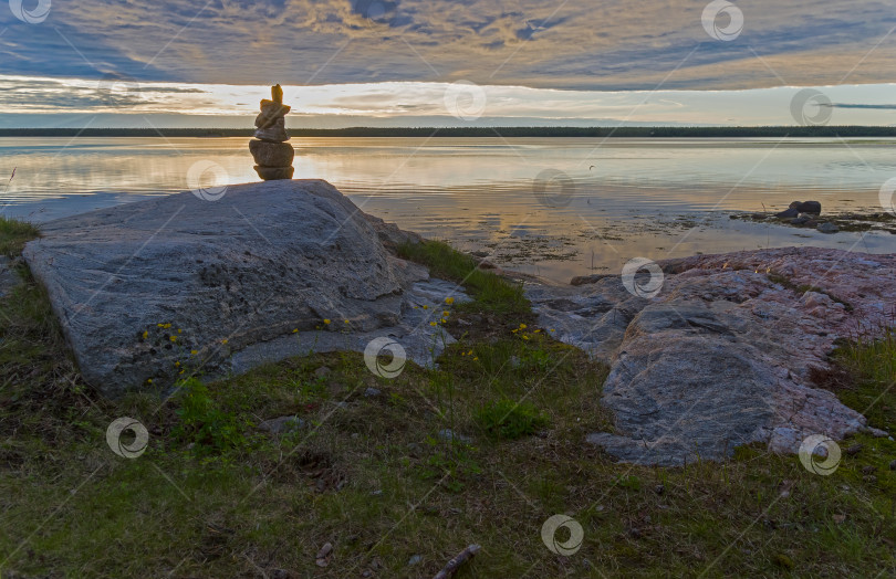 Скачать Вечер на берегу Белого моря. фотосток Ozero