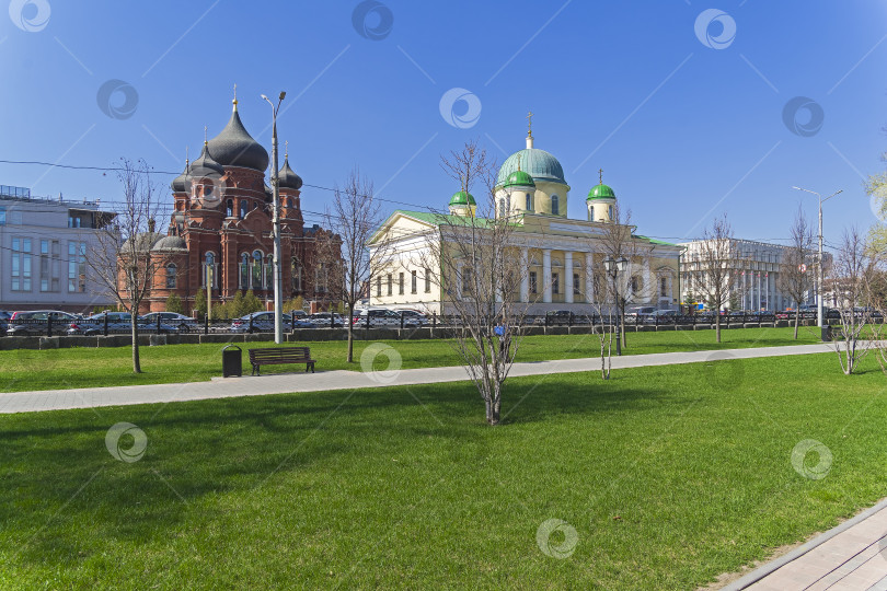 Скачать Православные соборы рядом с Тульским кремлем фотосток Ozero