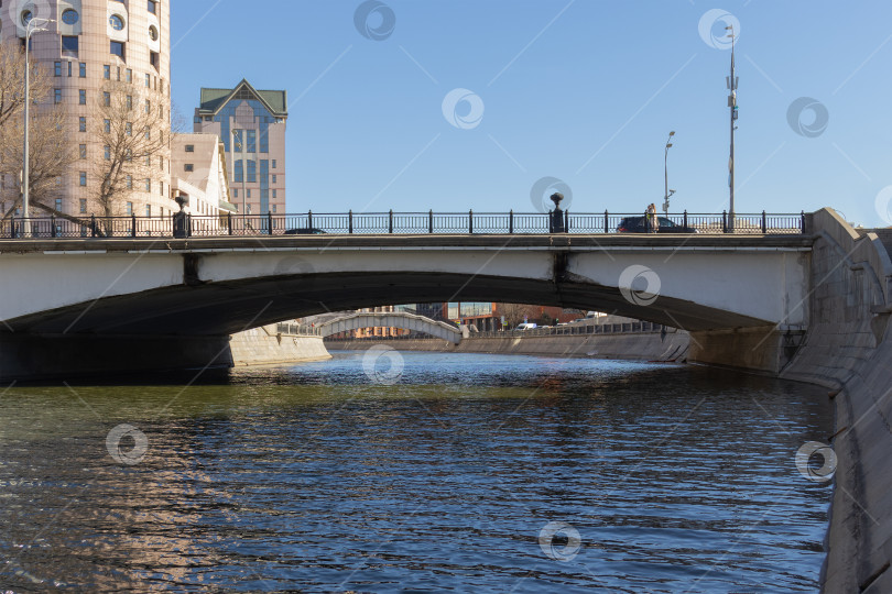 Скачать Малый Краснохолмский мост, Москва. фотосток Ozero