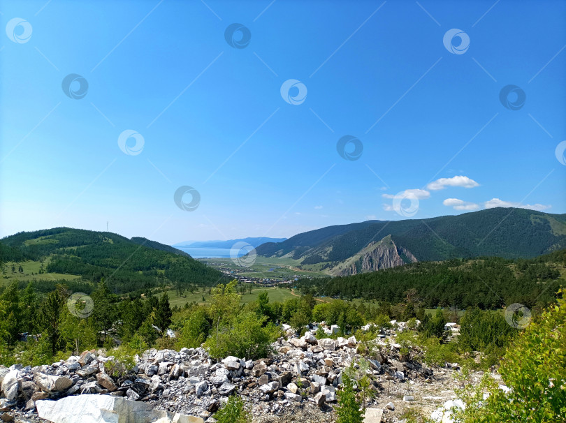 Скачать Поселок Бугульдейка на берегу Байкала фотосток Ozero