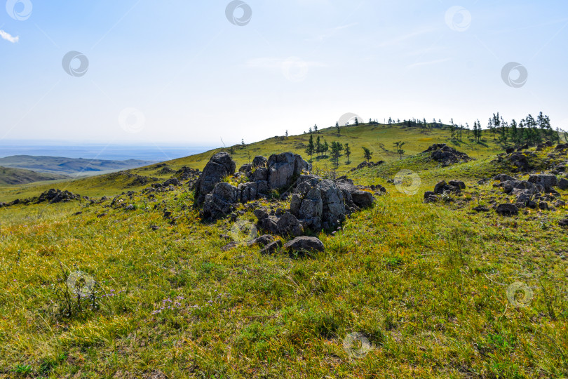 Скачать Древние горы Хакасии. Сахсыр фотосток Ozero