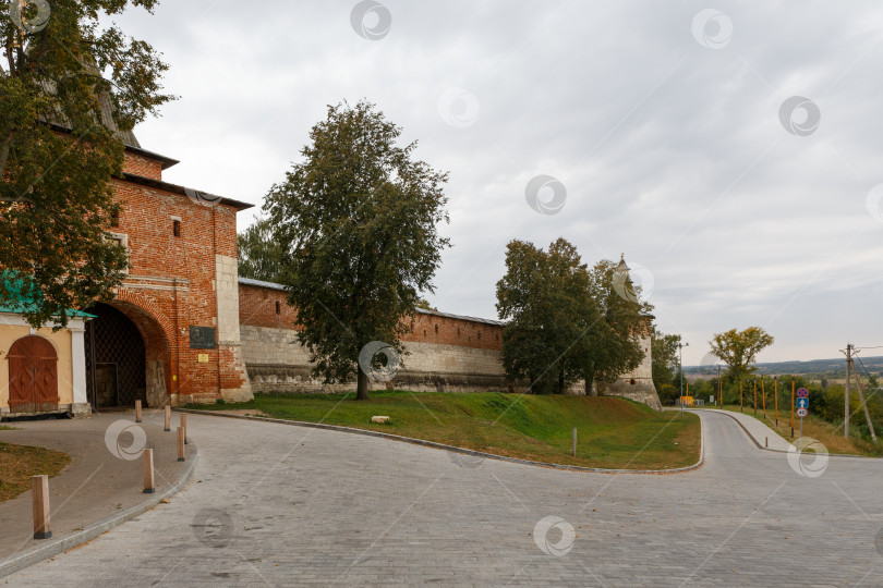 Скачать Зарайск, Россия - сентября 10, 2024- Zaraysk Kremlin фотосток Ozero