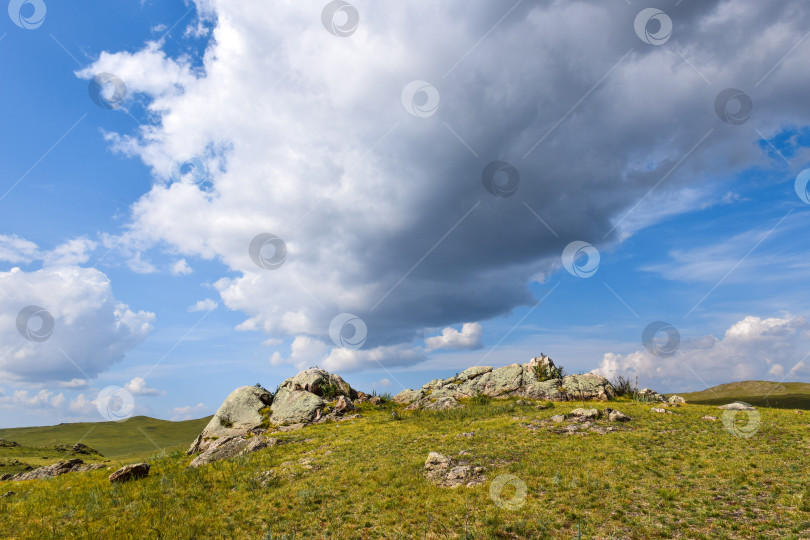 Скачать Древние горы Хакасии. Сахсыр фотосток Ozero