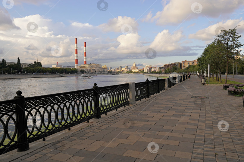 Скачать Город Москва, Саввинская набережная фотосток Ozero