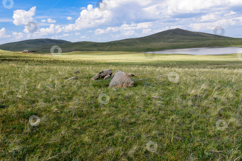 Скачать Древние горы Хакасии. Сахсыр фотосток Ozero