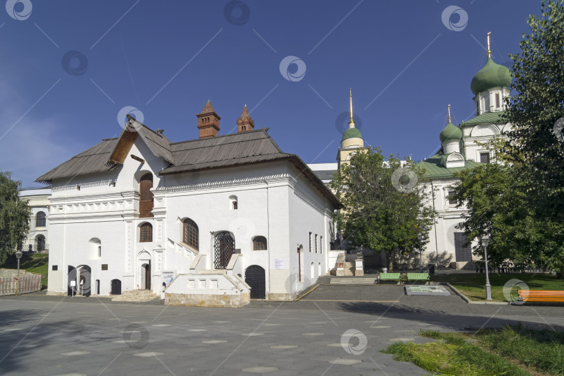 Скачать Старинное здание в центре Москвы фотосток Ozero