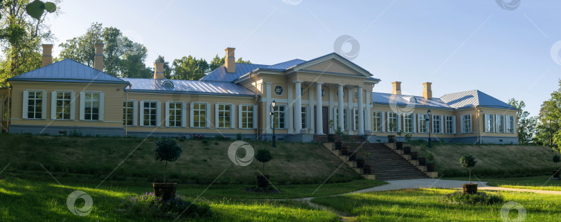 Скачать главный дом в историческом поместье Монрепо под Выборгом фотосток Ozero