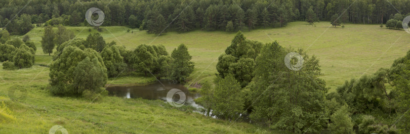 Скачать Панорама лесной реки. фотосток Ozero