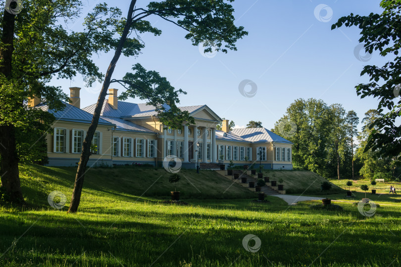 Скачать главный дом в историческом поместье Монрепо под Выборгом фотосток Ozero