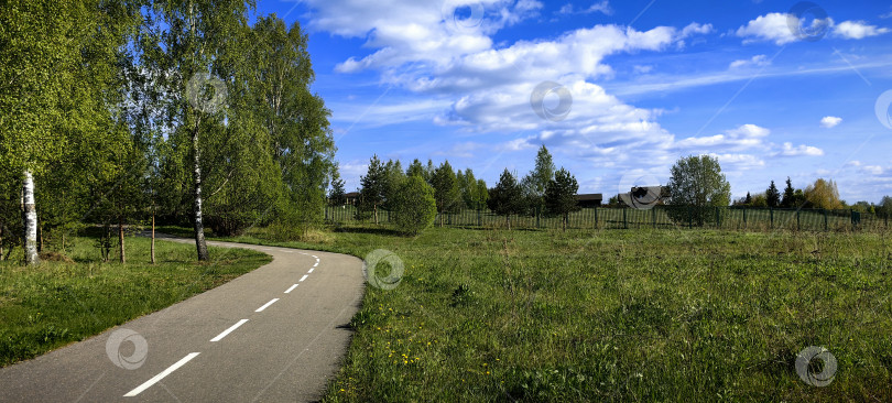 Скачать Завидово. Дорога в лес. фотосток Ozero