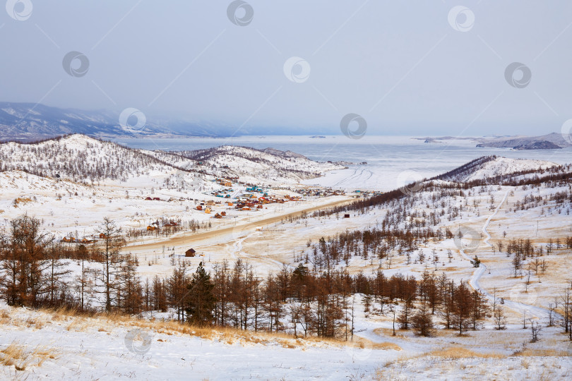 Скачать Прекрасный вид на побережье Малого моря озера Байкал фотосток Ozero