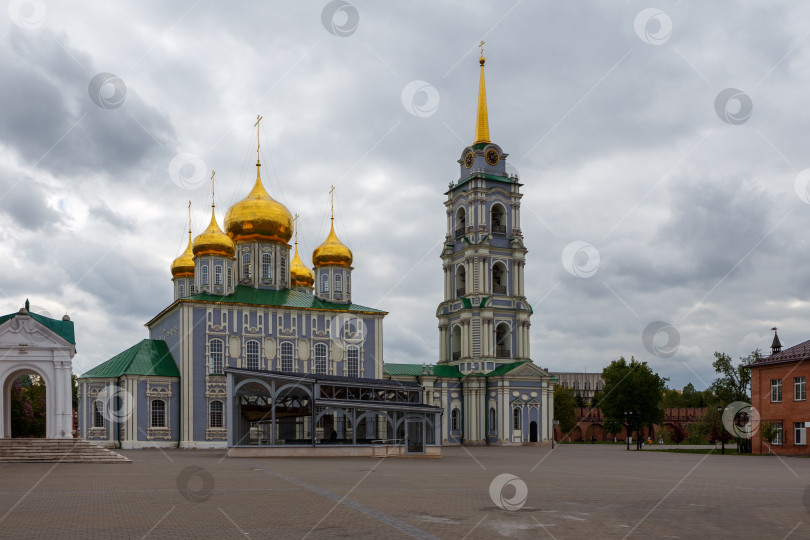 Скачать Тула, Россия - мая 12, 2024- Свято-Успенский собор фотосток Ozero